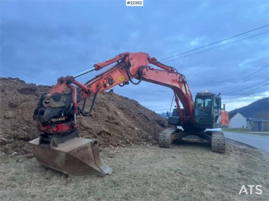 Hitachi ZX250LC-5B – GPS – Rototilt – 2 Buckets – Undercar ZX250LC-5B – GPS – Rototilt – 2 Buckets – Undercar 2014 2 Crawl...