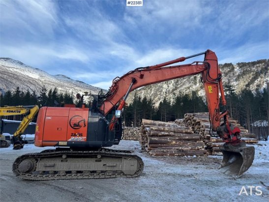 Hitachi ZX225USRLC-6 crawler excavator – GPS – Rototilt – ZX225USRLC-6 crawler excavator – GPS – Rototilt – 2017 2 Crawler...