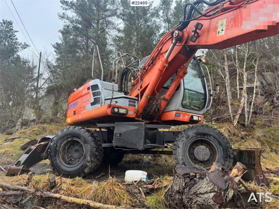 Fiat-Kobelco E175W wheeled excavator – Rototilt – 2 buckets – G Fiat-Kobelco E175W wheeled excavator – Rototilt – 2 bucket...