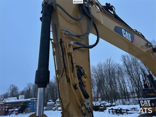 CAT 324E excavator with/ GPS and grading bucket. WATCH 324E excavator with/ GPS and grading bucket. WATCH 2012 2 Crawler E...