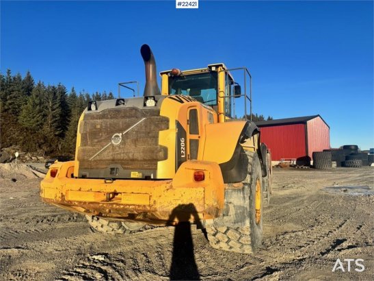 Volvo L220G Wheel Loader w/Bucket – Certified WATCH VIDE L220G Wheel Loader w/Bucket – Certified WATCH VIDE 2011 2 Wheel L...