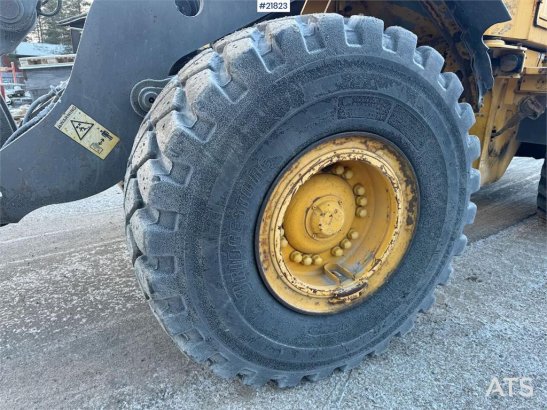 Volvo L110E Wheel Loader with Bucket WATCH VIDEO L110E Wheel Loader with Bucket WATCH VIDEO 2006 2 Wheel Loaders image 10