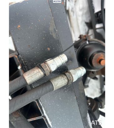 Tellefsdal V-plough high w/ new steel. 3 meters Tellefsdal V-plough high w/ new steel. 3 meters 2007 2 image 10