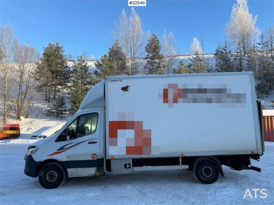 Mercedes-Benz Sprinter 4x2 Box Truck with lift and side door Sprinter 4x2 Box Truck with lift and side door 2019 2 image 25