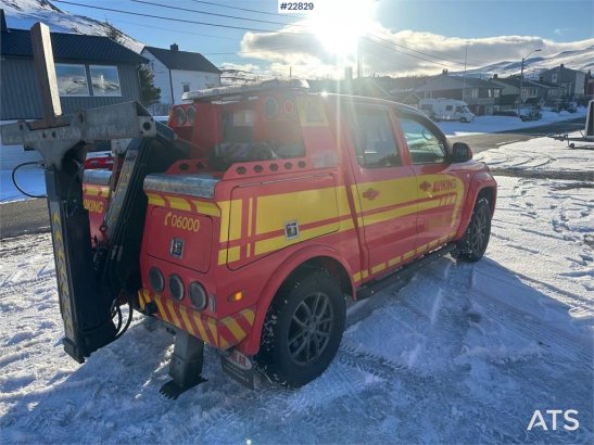 Volkswagen Amarok 4x4 tow truck w/ electric winch and two set Volkswagen Amarok 4x4 tow truck w/ electric winch and two se...