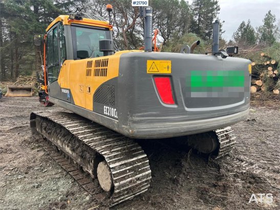 Volvo ec210cl excavator w/ rototilt, sanding bucket and ec210cl excavator w/ rototilt, sanding bucket and 2010 2 Crawler E...