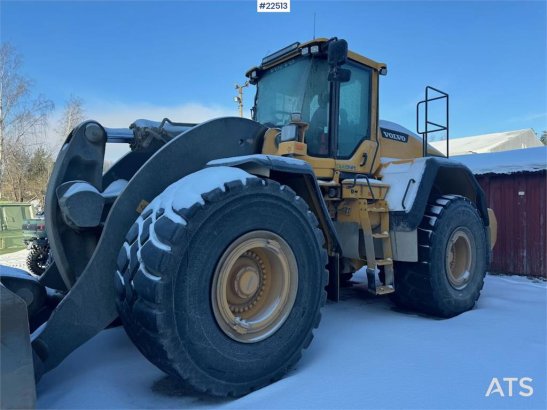 Volvo L250H Wheel Loader with bucket – gearbox needs rep L250H Wheel Loader with bucket – gearbox needs rep 2015 2 Wheel L...