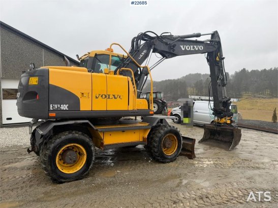 Volvo EW140C wheeled machine w/rototilt, sanding bucket EW140C wheeled machine w/rototilt, sanding bucket 2007 2 Wheeled E...