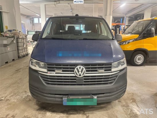 Volkswagen 4x4 Transporter w/ crane – 2 sets of tires Volkswagen 4x4 Transporter w/ crane – 2 sets of tires 2020 2 Small V...