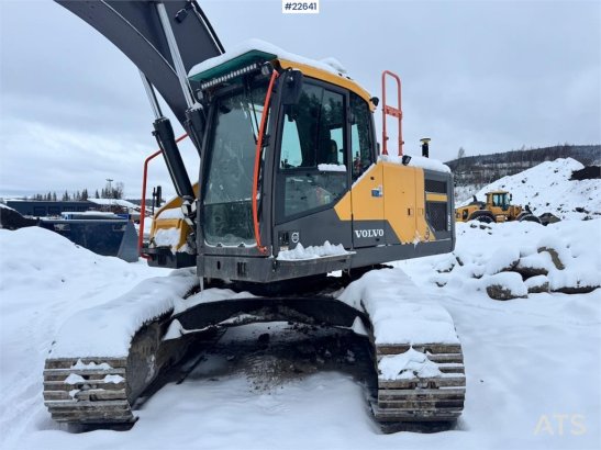 Volvo EC220EL Beltegraver – Rototilt – 2 skuffer – US er EC220EL Beltegraver – Rototilt – 2 skuffer – US er 2016 2 Crawler...