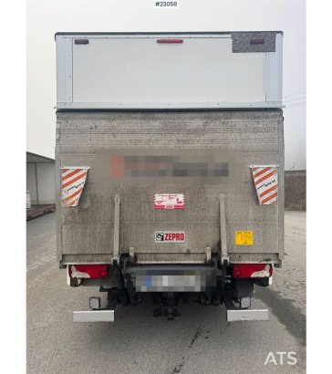 Mercedes-Benz Sprinter 5198 4x2 box truck with tail lift and sid Sprinter 5198 4x2 box truck with tail lift and sid 2016 2...