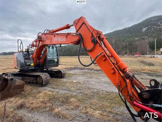 Hitachi ZX135US-3 Crawler Excavator with 2 buckets and rot 10227 2010 2 Crawler Excavators image 55