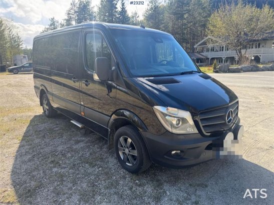 Mercedes-Benz Sprinter Minibus – 11 seats – Two sets of tires Sprinter Minibus – 11 seats – Two sets of tires 2016 2 image 10