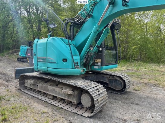 Kobelco SK140SRLC-3 crawler excavator with tiltrotator and SK140SRLC-3 crawler excavator with tiltrotator and 2015 2 Crawl...