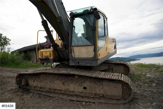 Volvo EC240CL Crawler Excavator with 2 Buckets EC240CL Crawler Excavator with 2 Buckets 2008 2 Crawler Excavators image 55
