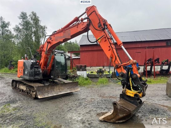 Hitachi ZX135US-5B Excavator w/ Rototilt – 2 Buckets – Eas 10227 2013 2 Crawler Excavators image 10