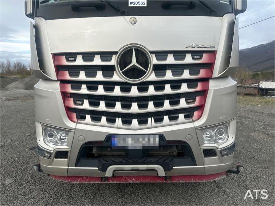 Mercedes-Benz Arocs 2658 6x2 Tipper truck. Arocs 2658 6x2 Tipper truck. 2016 2 Tipper trucks image 160