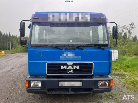 MAN 8.152 LC Crew Cab Truck – 7 Seats 8.152 LC Crew Cab Truck – 7 Seats 1996 2 image 25