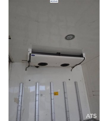 MAN TGM box truck with refrigeration/freezer unit and TGM box truck with refrigeration/freezer unit and 2017 2 image 85