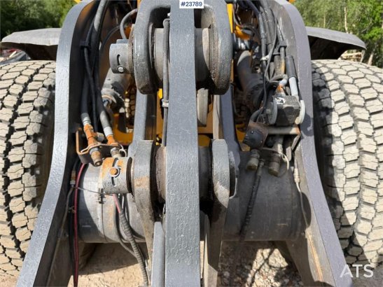 Volvo L110H wheel loader w/ weight and counterweight. – 10286 2021 2 Wheel Loaders image 25