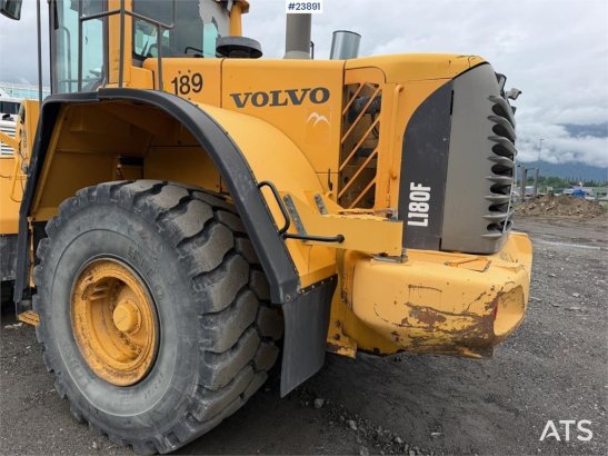 Volvo L180F Wheel loader with bucket L180F Wheel loader with bucket 2008 2 Wheel Loaders image 10