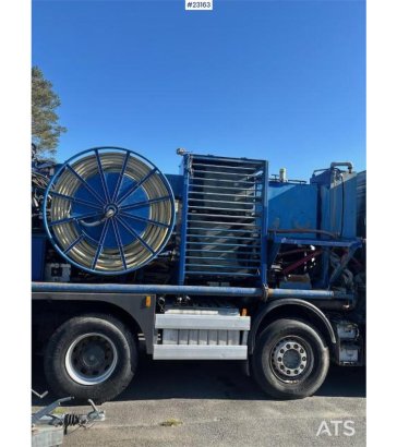 Mercedes-Benz Arocs with a Meyco Roadrunner concrete spray unit Mercedes-Benz Arocs with a Meyco Roadrunner concrete spray...