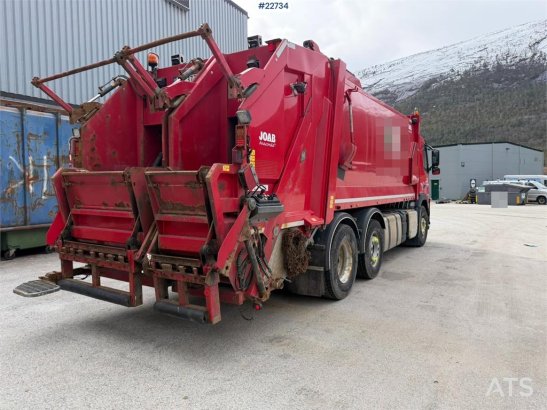 Volvo FM370 6x2 pusher with 2 chamber refuse truck with FM370 6x2 pusher with 2 chamber refuse truck with 2018 2 image 10