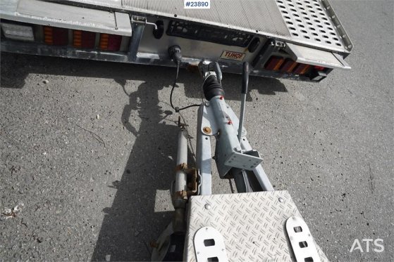 Mercedes-Benz Sprinter 519 – Car transporter with trailer Mercedes-Benz Sprinter 519 – Car transporter with trailer 2013 2...