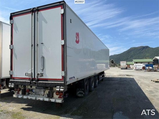 Schmitz Cargobull with refrigeration/freezing unit Schmitz Cargobull with refrigeration/freezing unit 2015 2 image 25