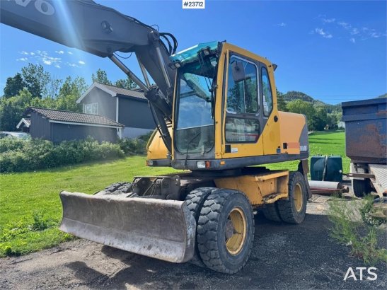 Volvo EW160B Wheeled Excavator with Rototilt and 2 Bucke EW160B Wheeled Excavator with Rototilt and 2 Bucke 2004 2 Wheeled...