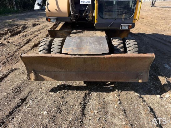 Volvo EW160B w/ rototilt and two buckets. WATCH VIDEO EW160B w/ rototilt and two buckets. WATCH VIDEO 2003 2 Wheeled Excav...