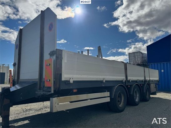 Nova 3 Flatbed Trailer – Approved Until 09.2027 NOVA 3 Flatbed Trailer – Approved Until 09.2027 2015 2 Flatbed open traile...