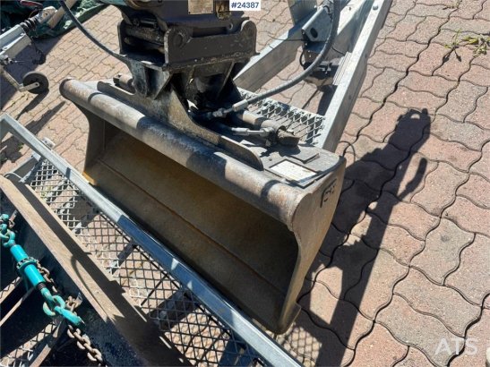Airman AX19-7 Mini Excavator with 2 Buckets and 2021 BK M AX19-7 Mini Excavator with 2 Buckets and 2021 BK M 2020 2 image 40