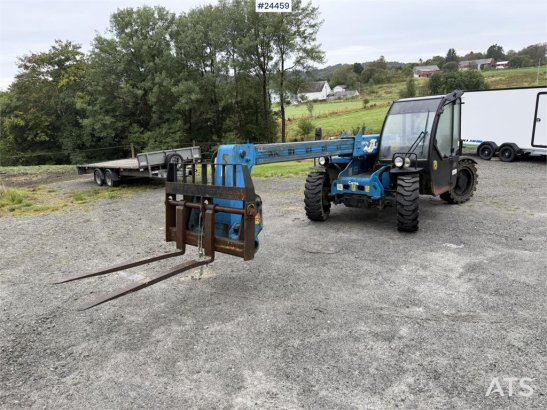Genie GTH-2506 telescopic handler supplied with a bucket GTH-2506 telescopic handler supplied with a bucket 2015 2 Wheel L...
