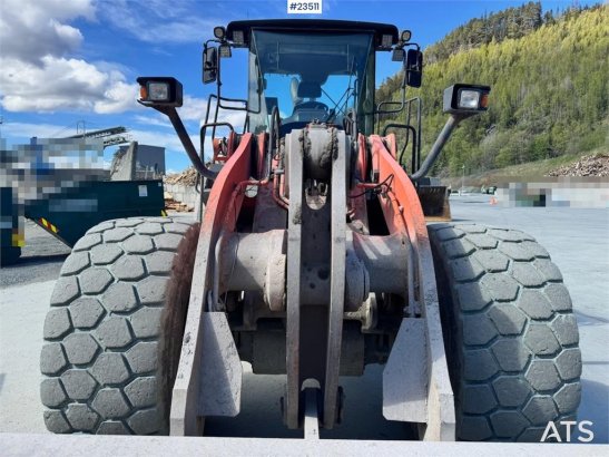 Hitachi ZW310 Wheel Loader w/ Bucket and Pallet Forks – 8, 884 2007 2 Wheel Loaders image 10