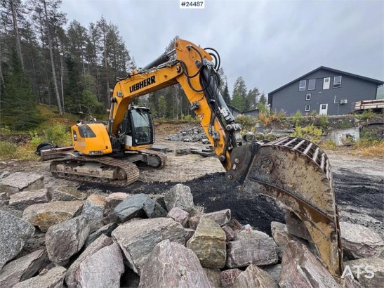 Liebherr R920 K LC Tracked Excavator – 2 Buckets, Tilt & Le R920 K LC Tracked Excavator – 2 Buckets, Tilt & Le 2019 2 Craw...
