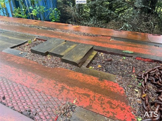 Vang Machine Semi-Trailer with Hydraulic Ramps and Exte VANG Machine Semi-Trailer with Hydraulic Ramps and Exte 1987 2 ima...