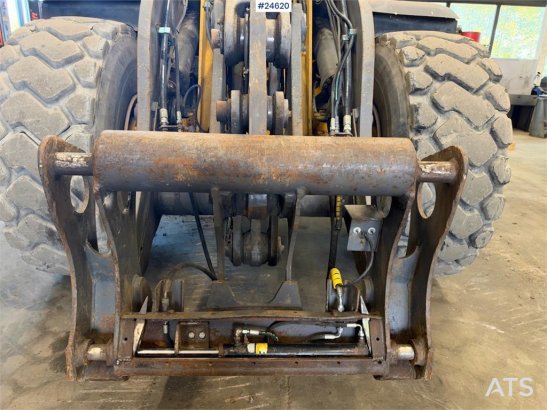 Volvo L110E Wheel Loader WATCH VIDEO L110E Wheel Loader WATCH VIDEO 2003 2 Wheel Loaders image 25