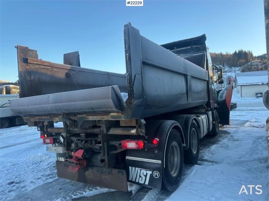 Volvo FH540 6x4 plow-rigged combi truck w/ 2007 Kel-Berg 3294 2010 2 Tipper trucks image 11
