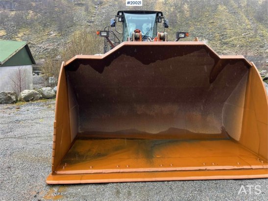 Hitachi zw370-6 Wheel loader w/ scale, printer and bucket 10071 2019 2 Wheel Loaders image 5