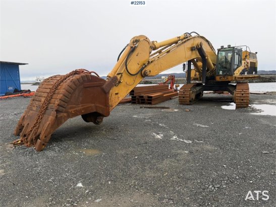 CAT 365C excavator with tooth bucket 365C excavator with tooth bucket 2006 2 Crawler Excavators image 8