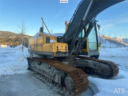 Volvo EC210 BLC excavator w/ toothed bucket. WATCH VIDEO 10104 2006 2 Crawler Excavators image 41