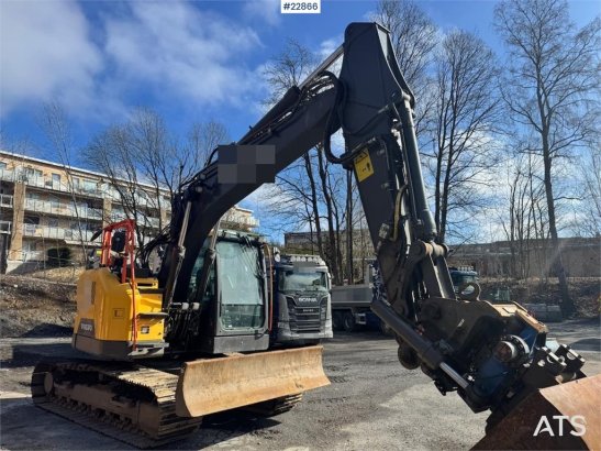 Volvo ECR145EL crawler excavator – Rototilt – 3 buckets ECR145EL crawler excavator – Rototilt – 3 buckets 2019 2 Crawler E...