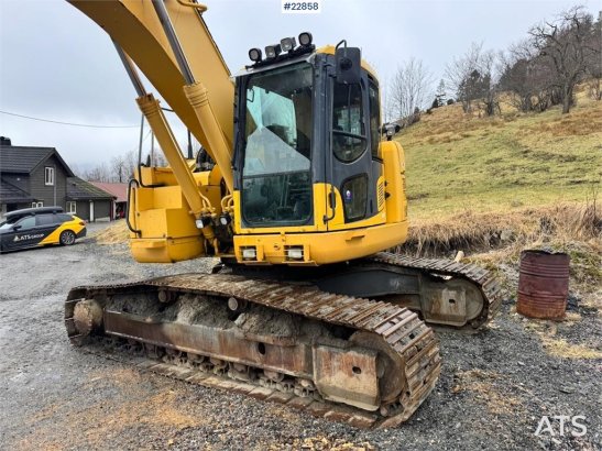 Komatsu PC228USLC-8 crawler excavator w/ rototilt w/ grab PC228USLC-8 crawler excavator w/ rototilt w/ grab 2011 2 Crawler...