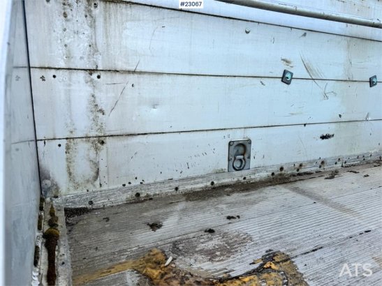 Hengsrød 2-axle machinery trailer – manual ramps Hengsrød 2-axle machinery trailer – manual ramps 2000 2 Lowloader trailer...