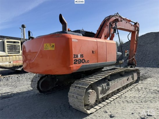 Hitachi ZX290LC-5B excavator with a digging bucket ZX290LC-5B excavator with a digging bucket 2013 2 Crawler Excavators im...