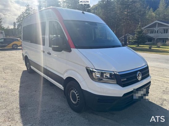 Volkswagen Crafter Minibus – 11 seats – Wheelchair lift Volkswagen Crafter Minibus – 11 seats – Wheelchair lift 2020 2 ima...