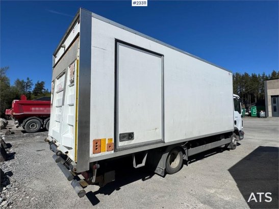 MAN TGL 8.220 4x2 box truck – 115,000 km – tail lift a TGL 8.220 4x2 box truck – 115,000 km – tail lift a 2016 2 image 11