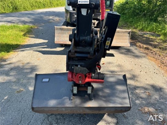 Bobcat E55Z Mini Excavator w/ Rototilt and 2 buckets. 260 E55Z Mini Excavator w/ Rototilt and 2 buckets. 260 2022 2 Crawle...