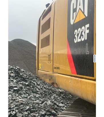 CAT 323FL with tilt and digging bucket 36 2018 2 image 11